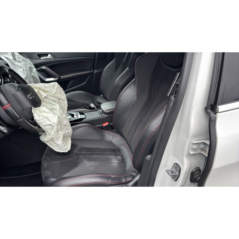 PEUGEOT 308 2 PHASE 1 1.6 GTI - 16V TURBO Photo n°11