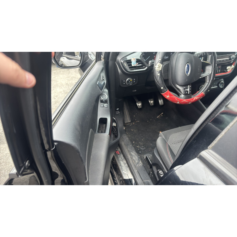 FORD FIESTA 7 PHASE 1 1.0i - 12V TURBO Photo n°9