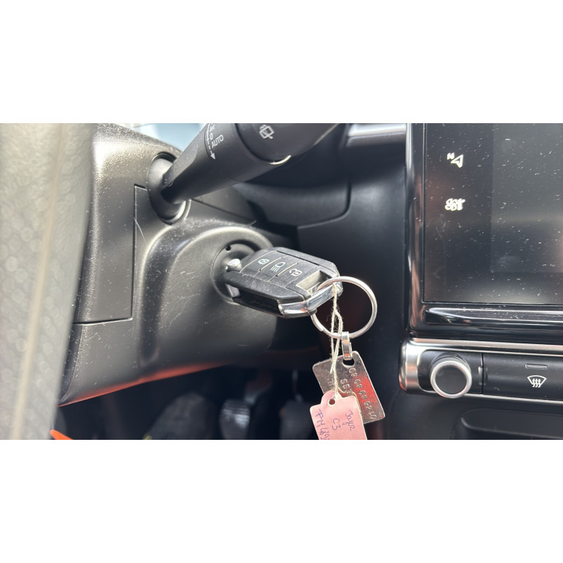 CITROEN C3 3 PHASE 1 1.2 VTI - 12V Photo n°9