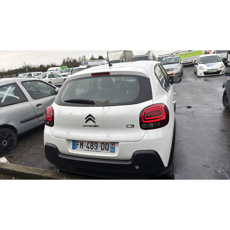 CITROEN C3 3 PHASE 1 1.2 VTI - 12V Photo n°16