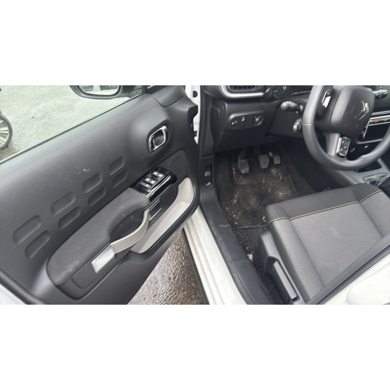 CITROEN C3 3 PHASE 1 1.2 VTI - 12V Photo n°19