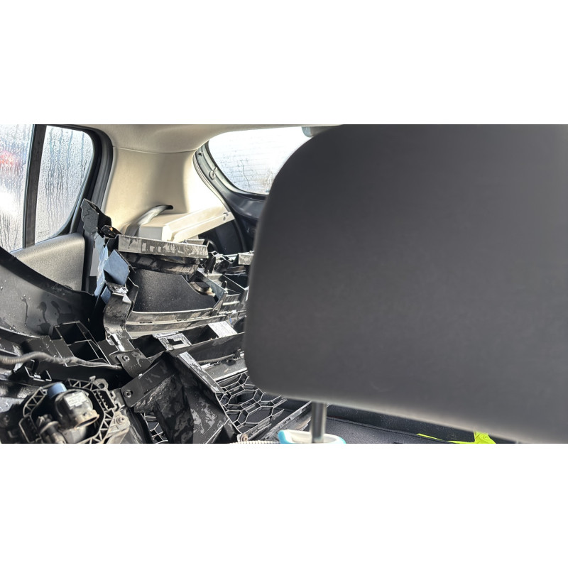 DACIA SANDERO 2 PHASE 2 0.9i - 12V TURBO TCE 90 Photo n°6