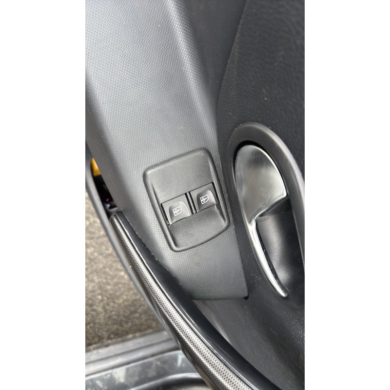 DACIA SANDERO 2 PHASE 2 0.9i - 12V TURBO TCE 90 Photo n°19