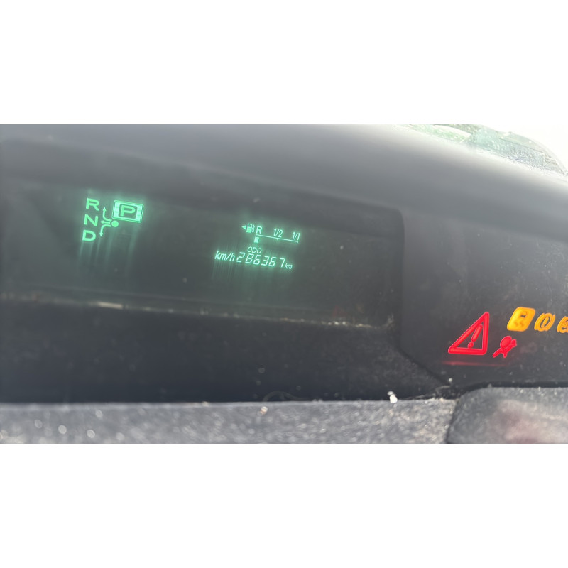 TOYOTA PRIUS 2 1.5i - 16V HYBRID Photo n°25