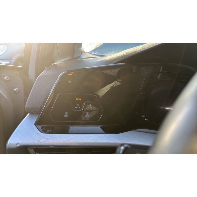 VOLKSWAGEN GOLF 8 SW PHASE 1 BREAK 1.5 TSI BLUE MOTION - 16V TURBO Photo n°17