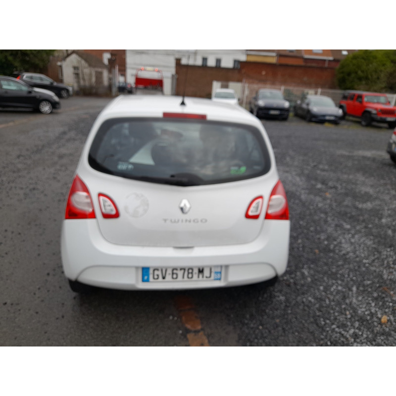RENAULT TWINGO 2 PHASE 2 1.2i - 16V Photo n°6