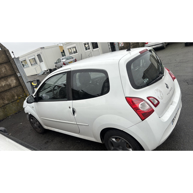 RENAULT TWINGO 2 PHASE 2 1.2i - 16V Photo n°13