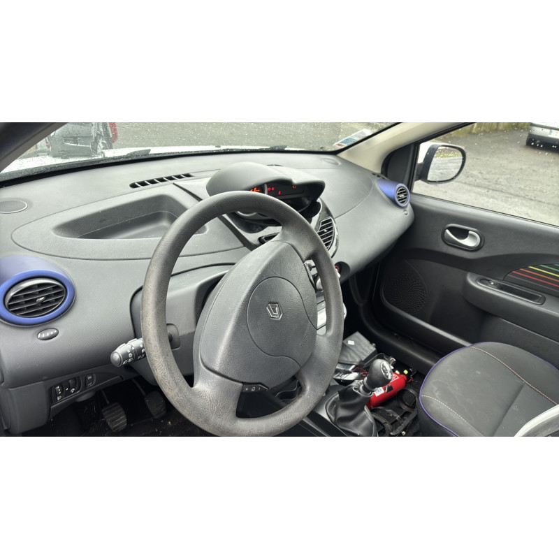 RENAULT TWINGO 2 PHASE 2 1.2i - 16V Photo n°15