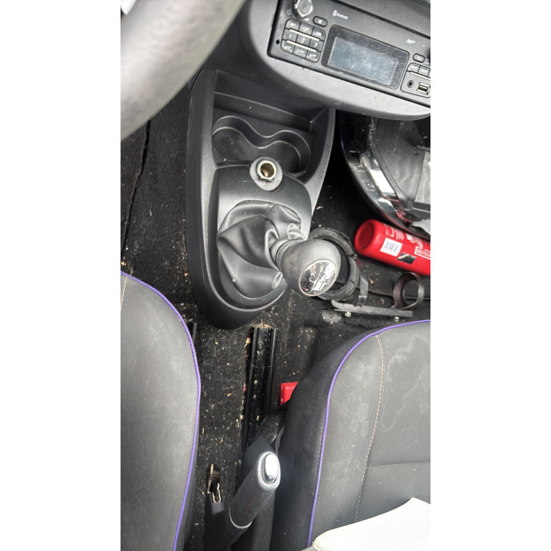 RENAULT TWINGO 2 PHASE 2 1.2i - 16V Photo n°20