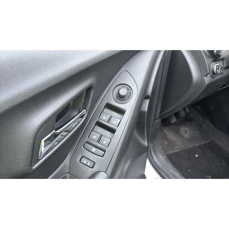 CHEVROLET TRAX 1.4i - 16V TURBO 4X4 Photo n°11
