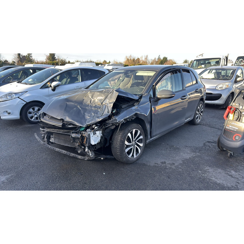 VOLKSWAGEN GOLF 8 PHASE 1 2.0 TDI - 16V TURBO Photo n°1