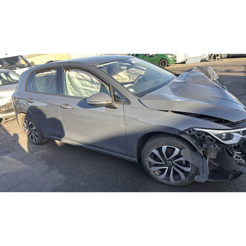 VOLKSWAGEN GOLF 8 PHASE 1 2.0 TDI - 16V TURBO Photo n°8