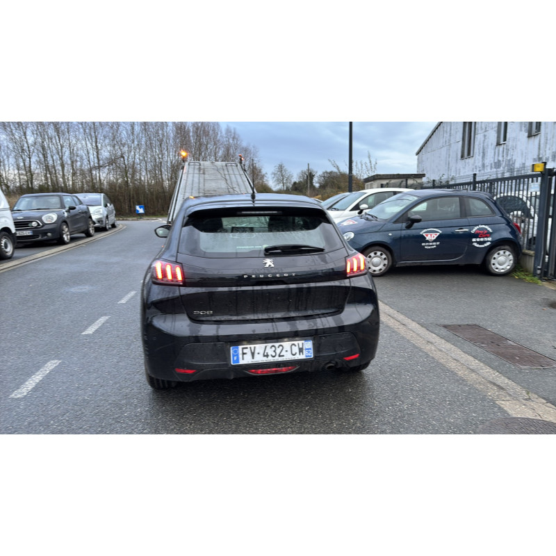 PEUGEOT 208 2 PHASE 1 1.2 PURETECH - 12V TURBO Photo n°4