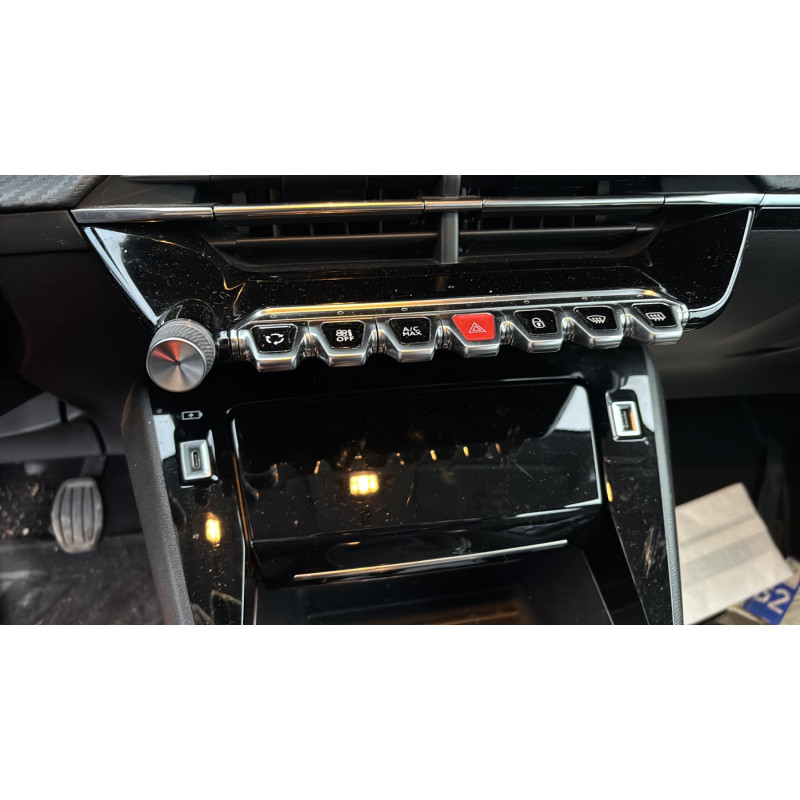PEUGEOT 208 2 PHASE 1 1.2 PURETECH - 12V TURBO Photo n°9