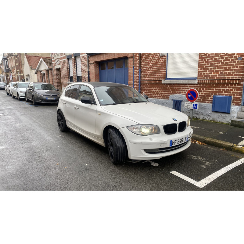 BMW SERIE 1 E87 PHASE 2 116d 2.0D - 16V TURBO Photo n°2