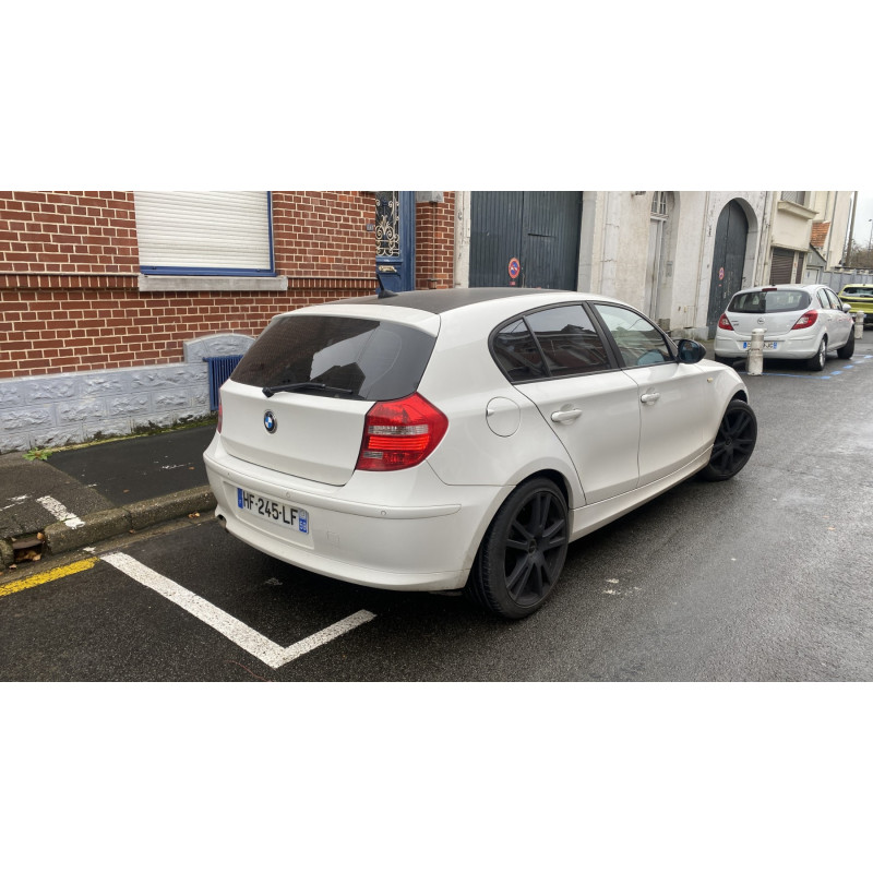 BMW SERIE 1 E87 PHASE 2 116d 2.0D - 16V TURBO Photo n°3