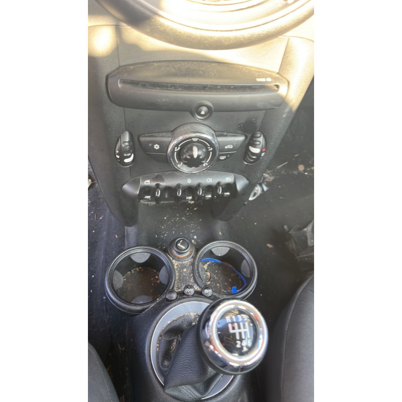 MINI MINI 2 R56 PHASE 2 1.6D - 16V TURBO ONE D Photo n°8