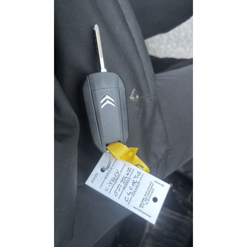 CITROEN C4 CACTUS 1.2 VTI - 12V Photo n°19