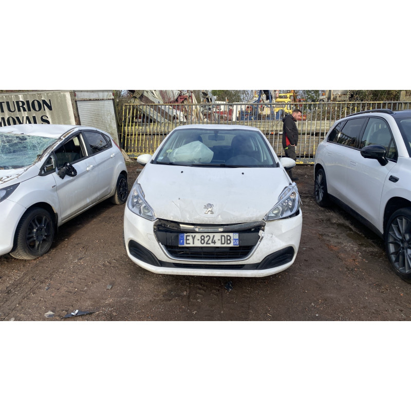 PEUGEOT 208 1 PHASE 2 1.6 BLUE HDI - 8V TURBO Photo n°6