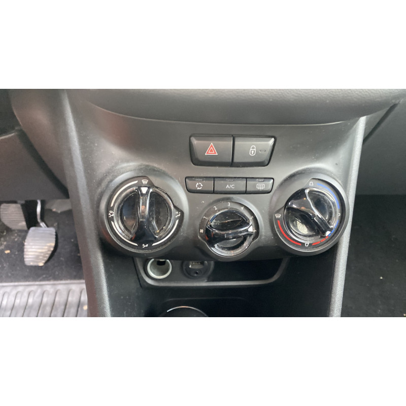 PEUGEOT 208 1 PHASE 2 1.6 BLUE HDI - 8V TURBO Photo n°8