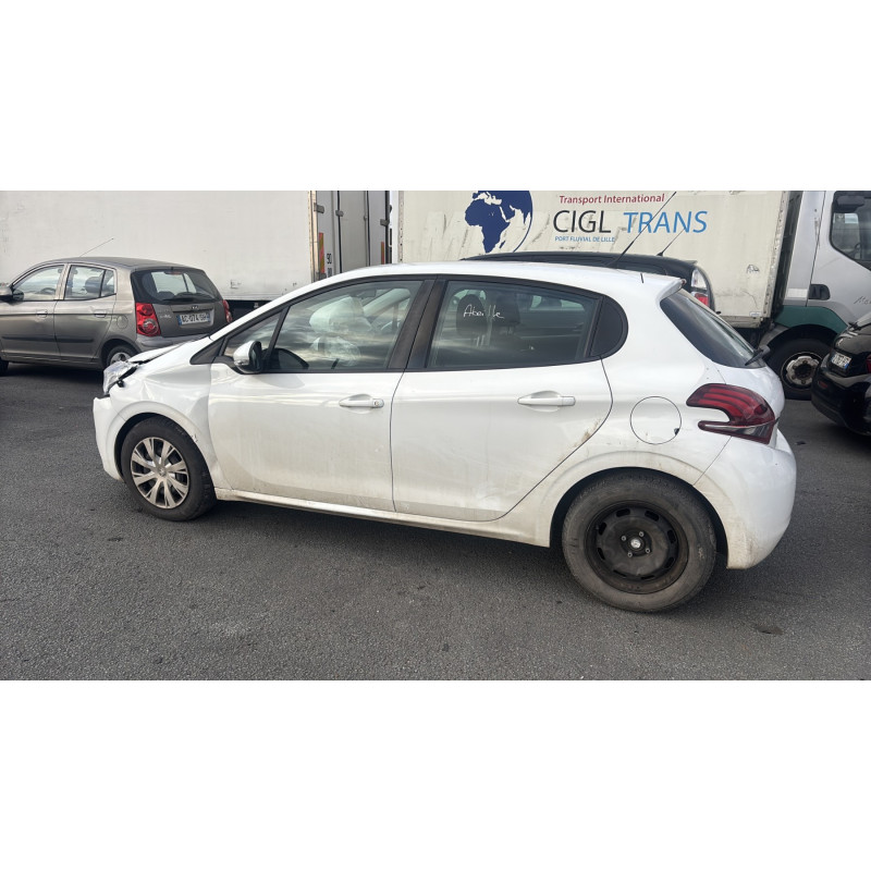 PEUGEOT 208 1 PHASE 2 1.6 BLUE HDI - 8V TURBO Photo n°12