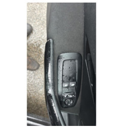 PEUGEOT 208 1 PHASE 2 1.2 VTI - 12V