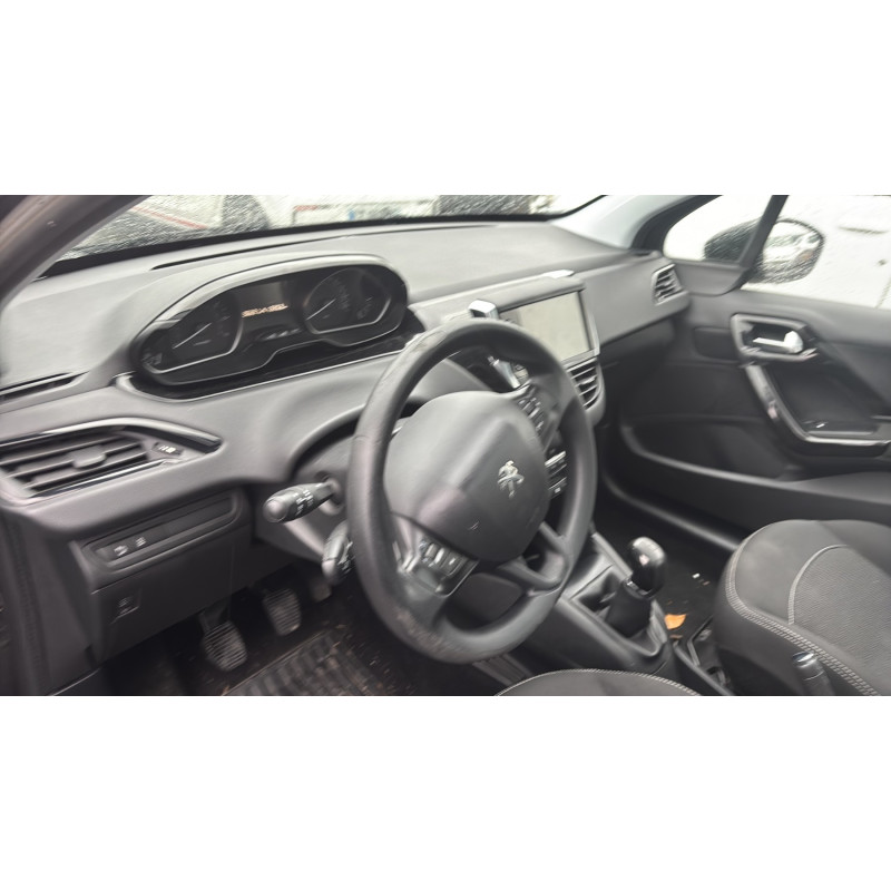 PEUGEOT 208 1 PHASE 2 1.2 VTI - 12V Photo n°16