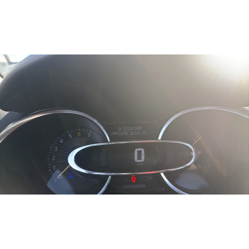 RENAULT CLIO 4 PHASE 1 1.2i - 16V Photo n°15