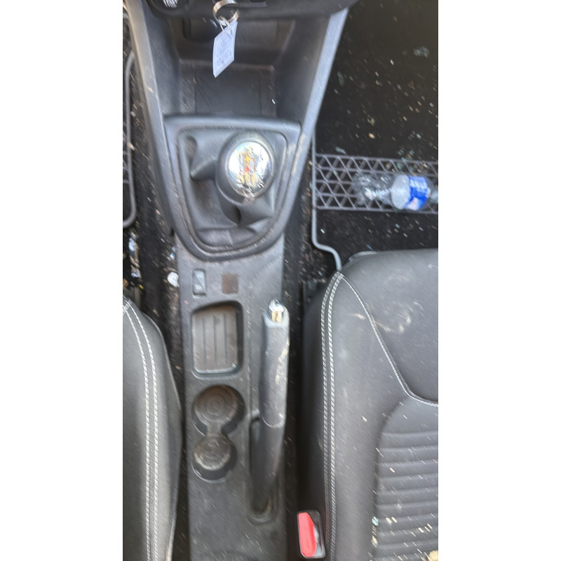 RENAULT CLIO 4 PHASE 1 1.2i - 16V Photo n°18