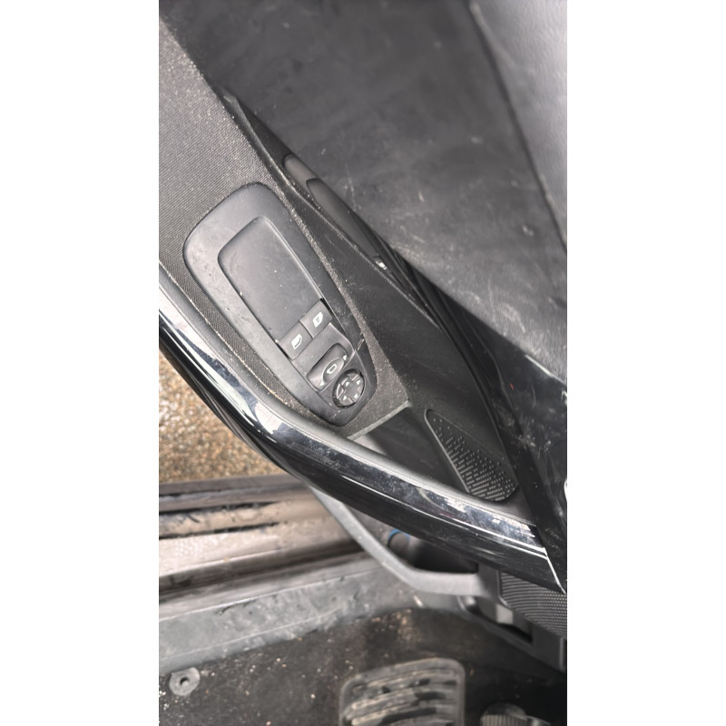 PEUGEOT 208 1 PHASE 2 1.2 VTI - 12V Photo n°19