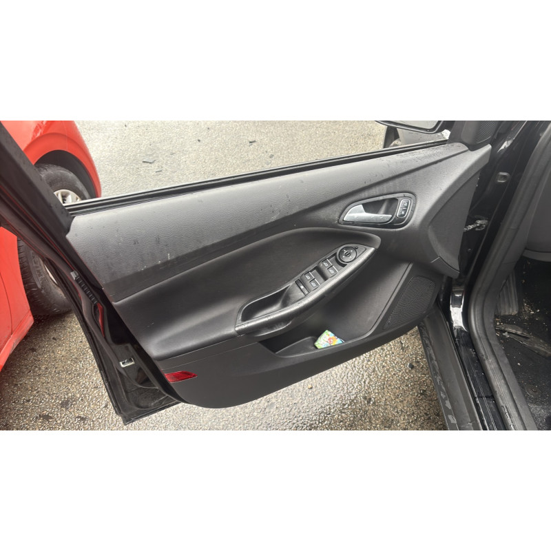 FORD FOCUS 3 PHASE 2 1.5 TDCI - 8V TURBO Photo n°9