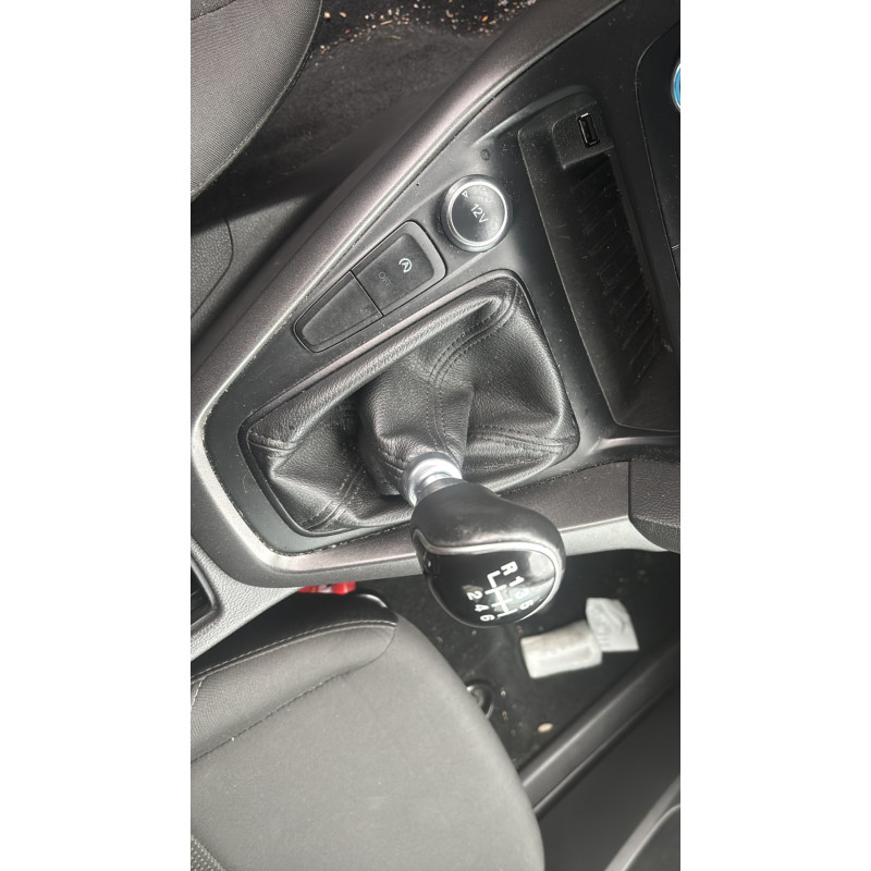 FORD FOCUS 3 PHASE 2 1.5 TDCI - 8V TURBO Photo n°20
