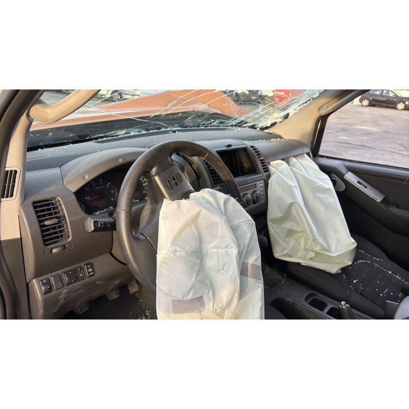 NISSAN NAVARA 1 PHASE 1 2.5 DCI - 16V TURBO 4X4 Photo n°15