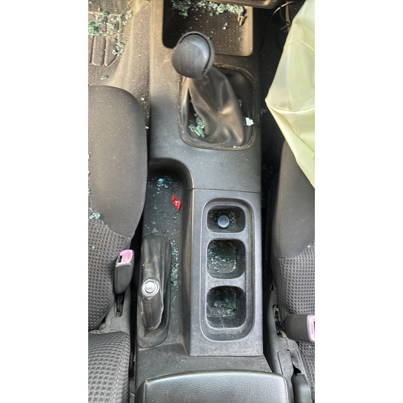 NISSAN NAVARA 1 PHASE 1 2.5 DCI - 16V TURBO 4X4 Photo n°17