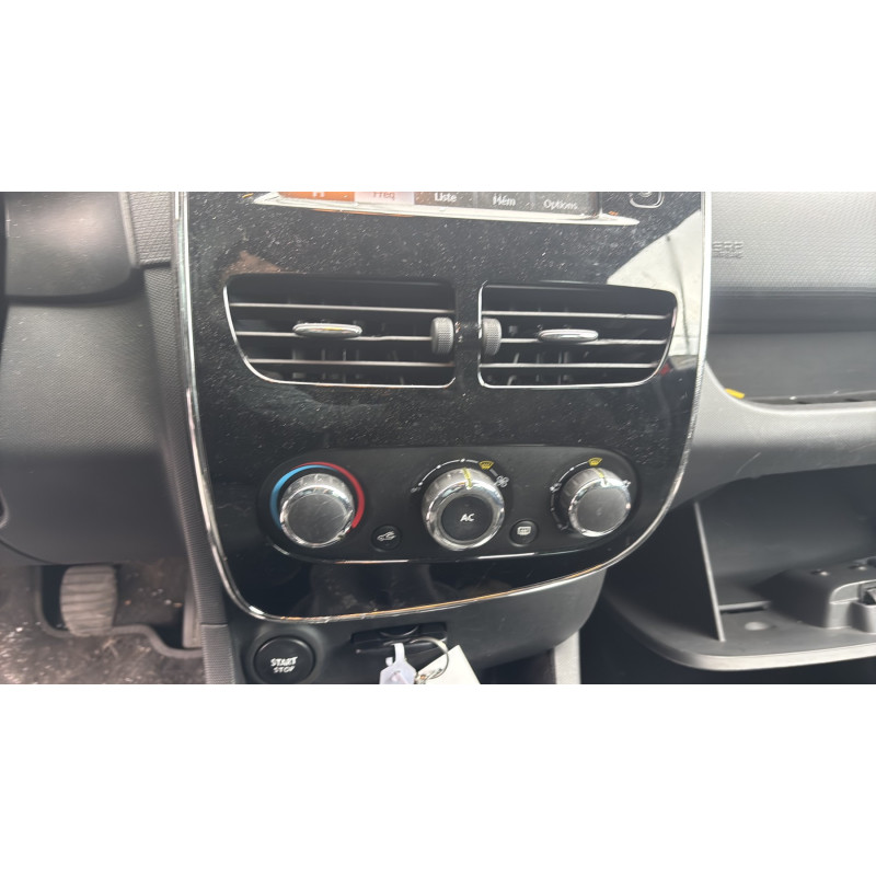 RENAULT CLIO 4 PHASE 1 0.9i - 12V TURBO TCE 90 Photo n°29