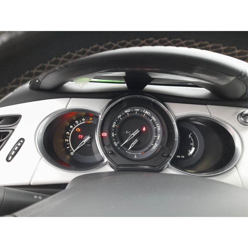 DS DS3 PHASE 3 1.2 THP - 12V TURBO Photo n°9