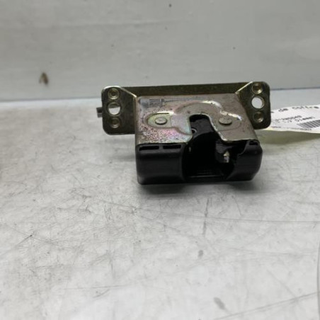 Serrure de coffre OPEL ASTRA G