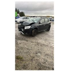DACIA SANDERO 2 PHASE 2 1.0i - 12V TURBO TCE 100 Photo n°1
