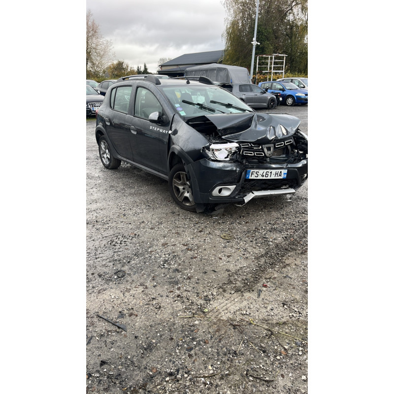 DACIA SANDERO 2 PHASE 2 1.0i - 12V TURBO TCE 100 Photo n°2