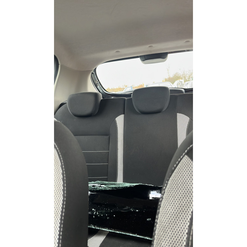 DACIA SANDERO 2 PHASE 2 1.0i - 12V TURBO TCE 100 Photo n°7