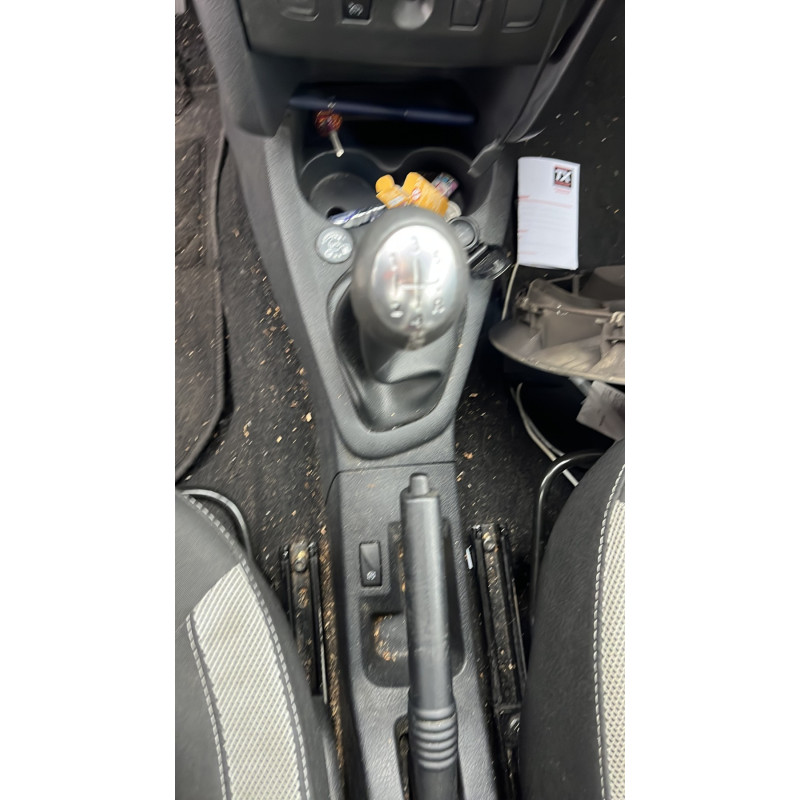 DACIA SANDERO 2 PHASE 2 1.0i - 12V TURBO TCE 100 Photo n°8