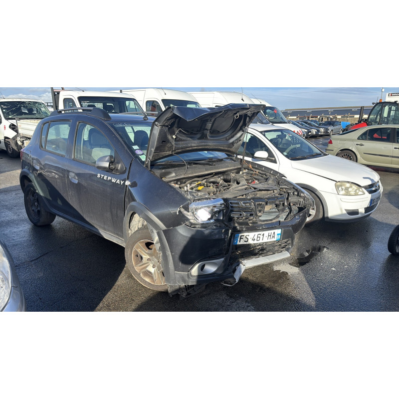 DACIA SANDERO 2 PHASE 2 1.0i - 12V TURBO TCE 100 Photo n°14