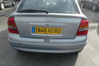 Serrure de coffre OPEL ASTRA G