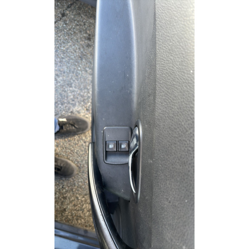 DACIA SANDERO 2 PHASE 2 1.0i - 12V TURBO TCE 100 Photo n°22