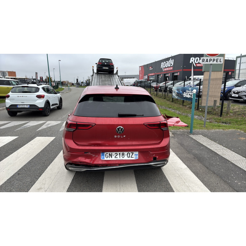 VOLKSWAGEN GOLF 8 PHASE 1 1.0 TSI - 12V TURBO Photo n°4