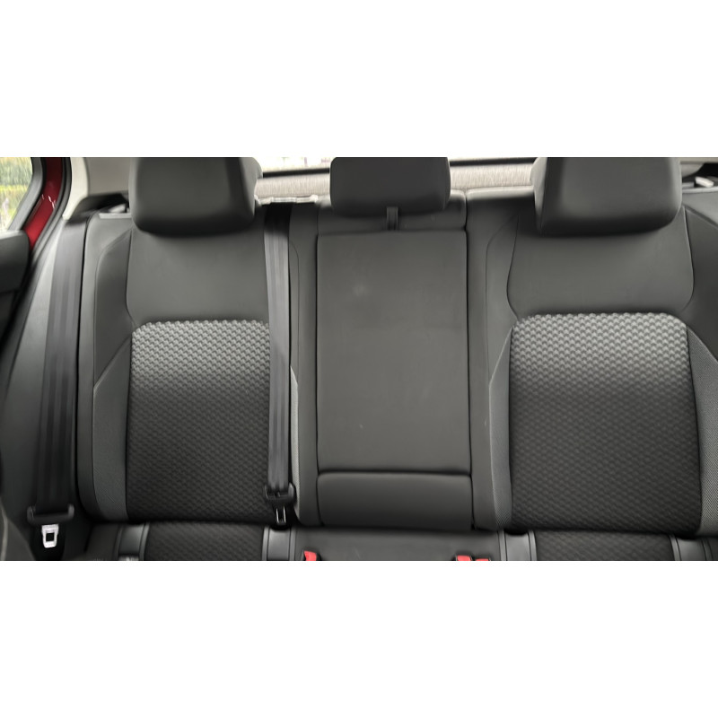 VOLKSWAGEN GOLF 8 PHASE 1 1.0 TSI - 12V TURBO Photo n°6