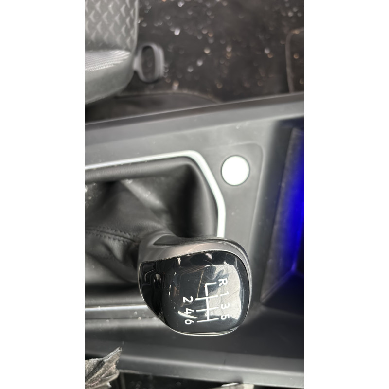 VOLKSWAGEN GOLF 8 PHASE 1 1.0 TSI - 12V TURBO Photo n°8