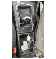 VOLKSWAGEN GOLF 8 PHASE 1 1.0 TSI - 12V TURBO