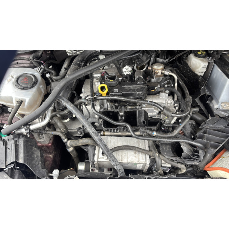 VOLKSWAGEN GOLF 8 PHASE 1 1.0 TSI - 12V TURBO Photo n°34
