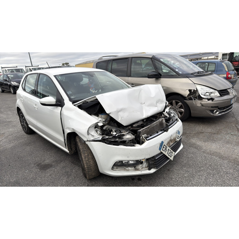 VOLKSWAGEN POLO 5 PHASE 2 1.2 TSI - 16V TURBO Photo n°2